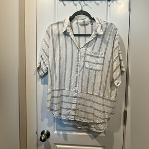 Athleta White and Gray Striped Women’s Shirt